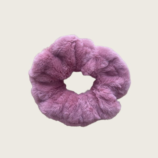 Roze scrunchie voor in het haar